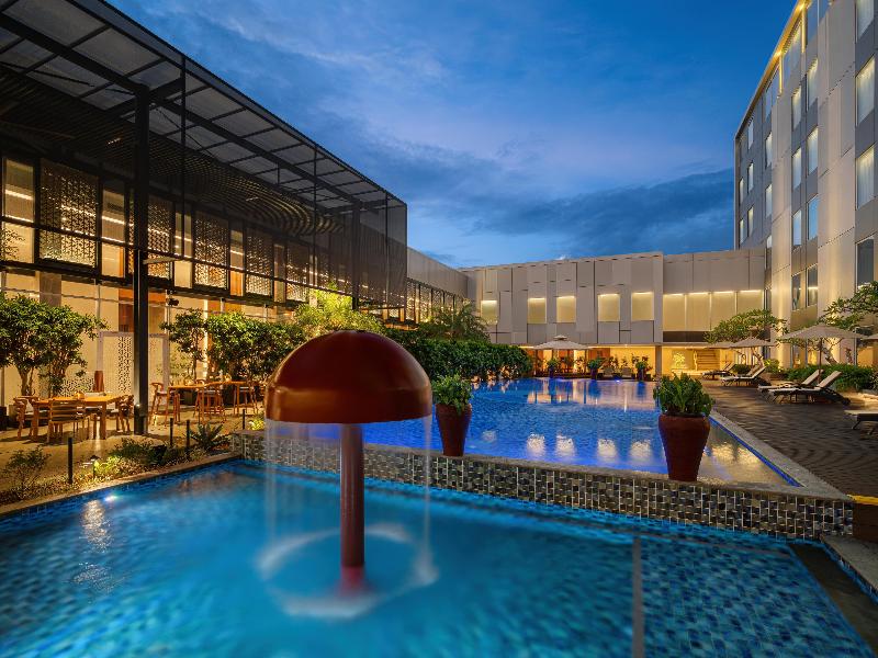 Radisson Lampung Kedaton - Havuz