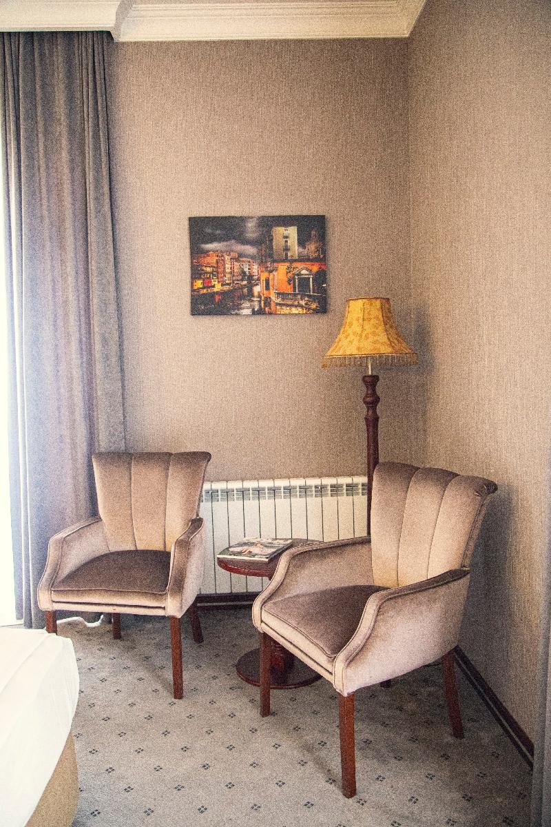 Capitol Hotel - Oda