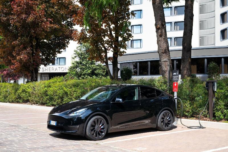 Sheraton Milan San Siro - Genel