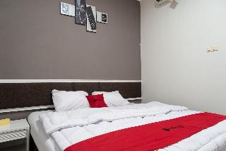 RedDoorz Plus @ Sawah Besar fotoÄŸrafÄ±