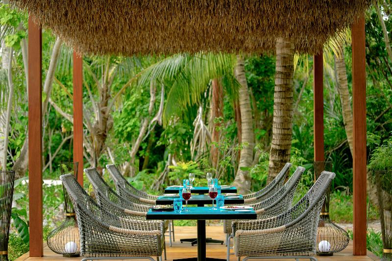Pullman Maldives Maamutaa - Restoran
