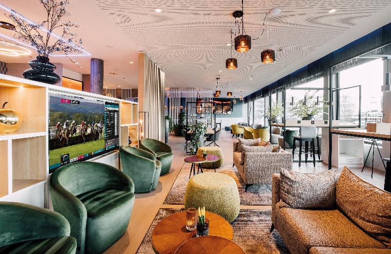 Leonardo Hotel Zurich Airport - Lobi
