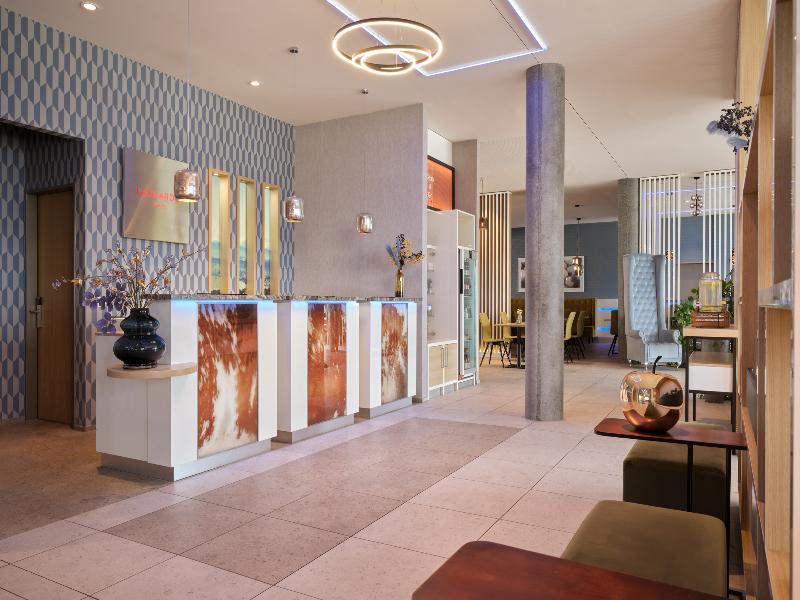 Leonardo Hotel Zurich Airport - Lobi