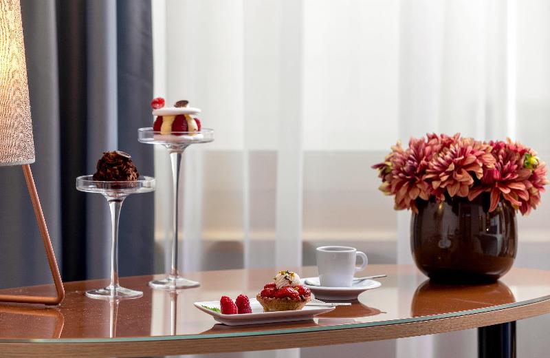 Leonardo Hotel Zurich Airport - Oda