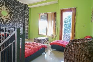 RedDoorz near Kemang Square fotoÄŸrafÄ±