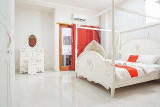 RedDoorz near Kemang Square fotoÄŸrafÄ±
