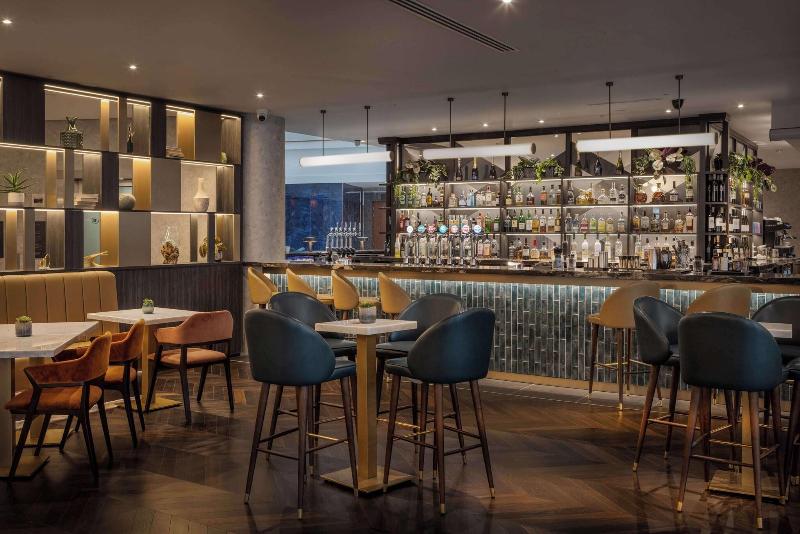Hilton Cardiff - Bar