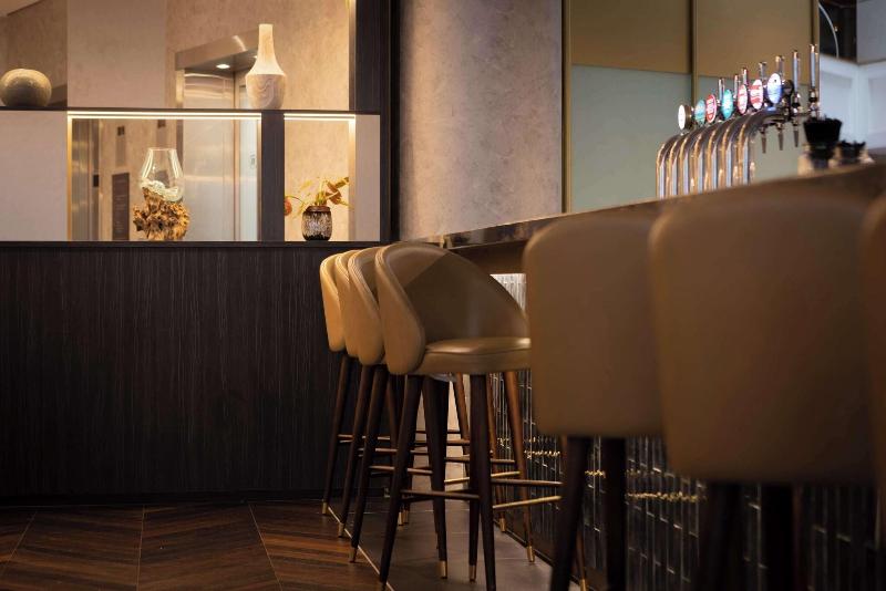 Hilton Cardiff - Bar