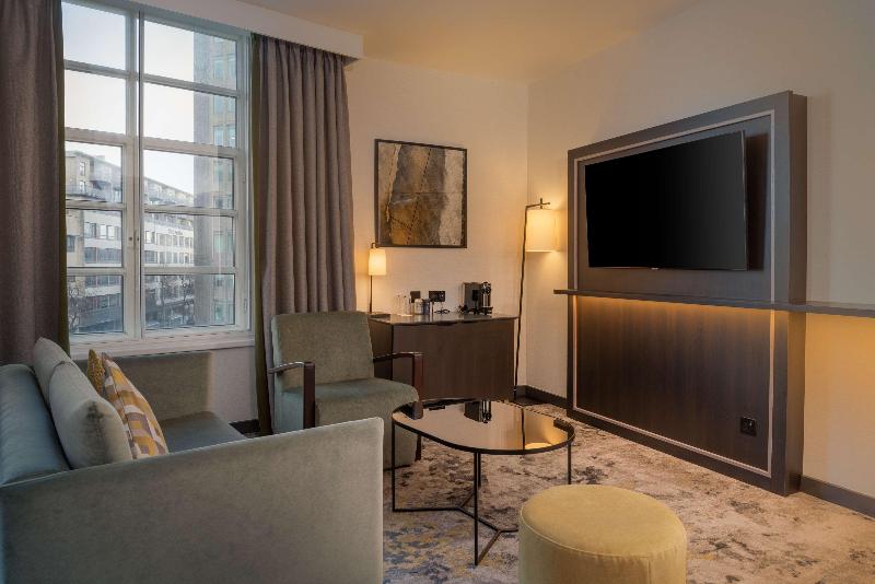 Hilton Cardiff - Oda