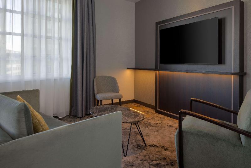 Hilton Cardiff - Oda