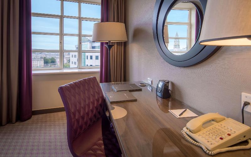 Hilton Cardiff - Oda