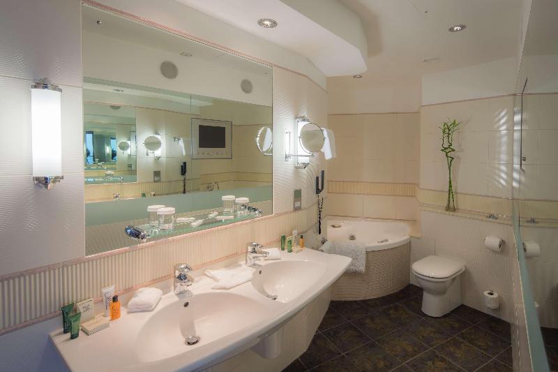 Hilton Cardiff - Oda