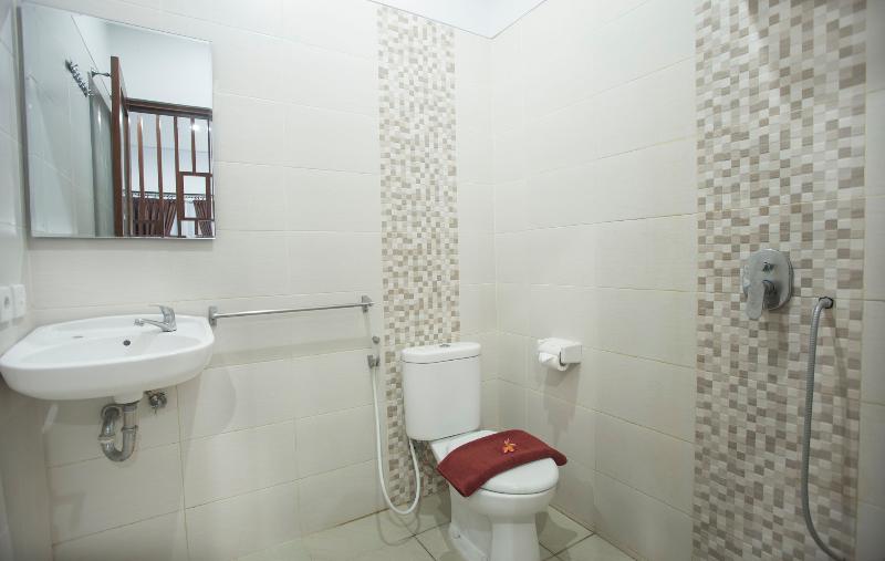 Kubu Bali Suite Seminyak - Oda