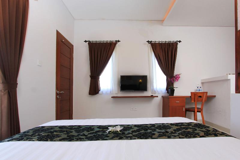 Kubu Bali Suite Seminyak - Oda