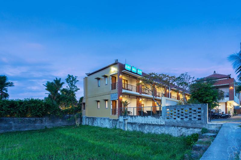 Kubu Bali Suite Seminyak - Teras