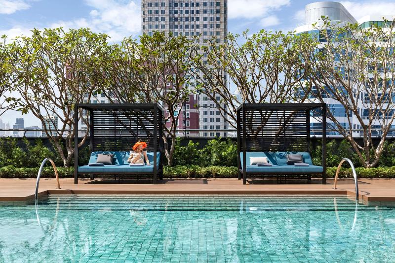 Carlton Hotel Bangkok Sukhumvit - Havuz