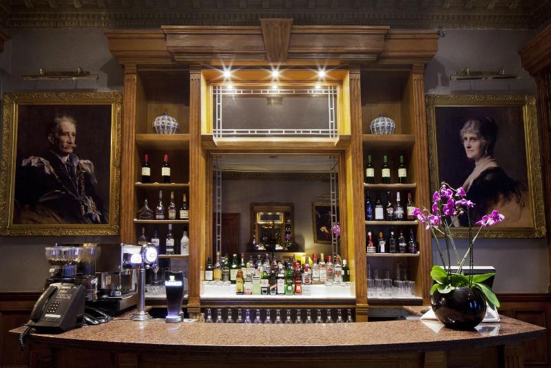 Strathmore Hotel - Gem Hotels - Bar