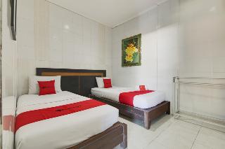 RedDoorz near Stadion Kompyang Sujana Bali fotoÄŸrafÄ±