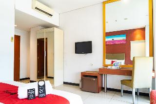 RedDoorz Plus near Blok M Square fotoÄŸrafÄ±