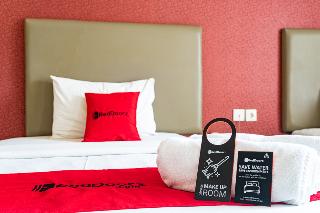 RedDoorz Plus near Blok M Square fotoÄŸrafÄ±