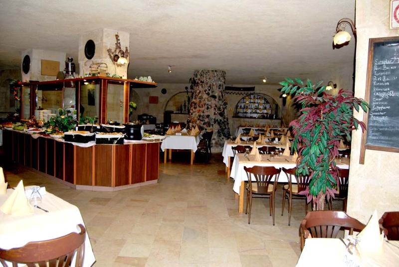 Burcu Kaya Hotel - Restoran