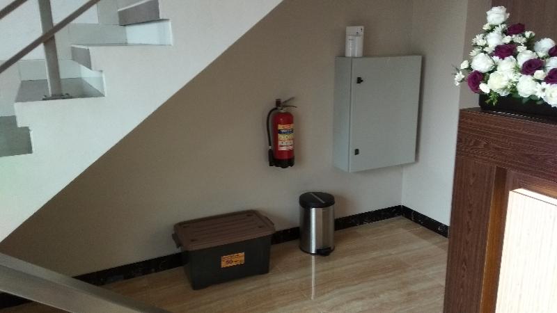 OYO 1006 Azzahra Guest House - Lobi