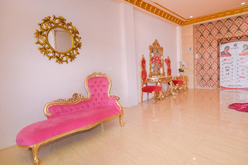 OYO 854 Ub Caisar Hotel - Lobi