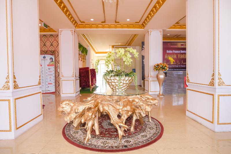 OYO 854 Ub Caisar Hotel - Lobi