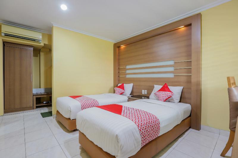 Hotel Senen Indah - Oda