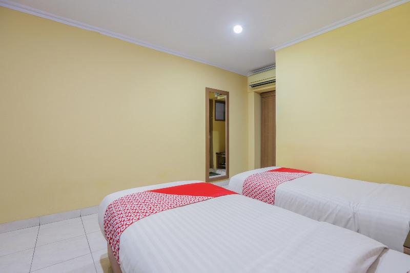 Hotel Senen Indah - Oda