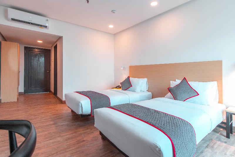 Super OYO Townhouse 1 Hotel Salemba - Oda
