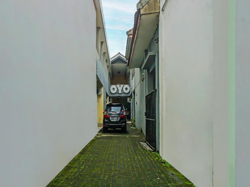 OYO 709 Menjangan Residence at Klayatan - Genel