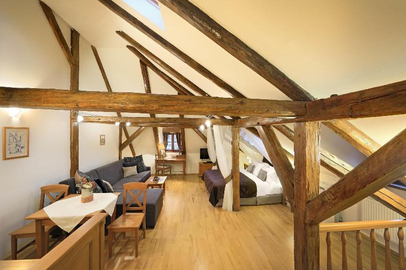 Castle View Apartments - Oda