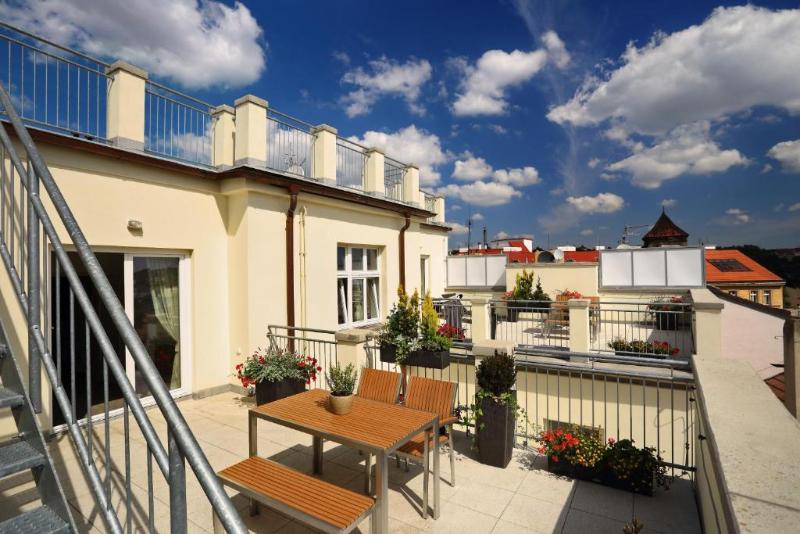Salvator Superior Apartments - Oda