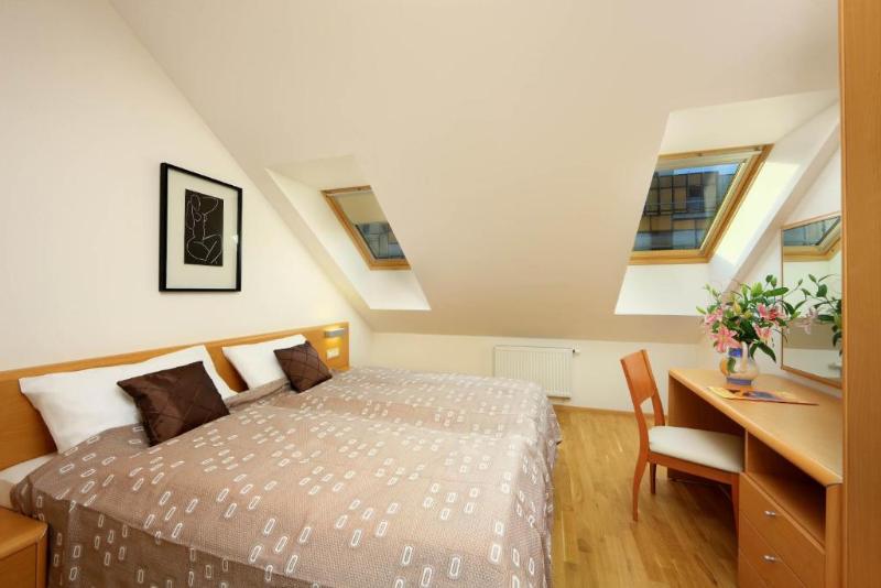 Salvator Superior Apartments - Oda