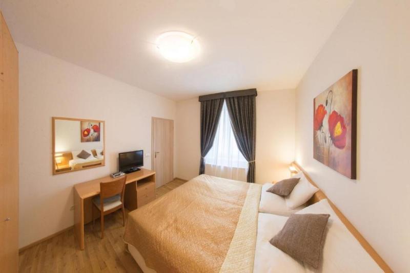 Salvator Superior Apartments - Oda