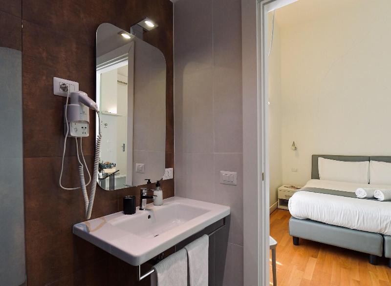 Suites Farnese Design Hotel - Oda