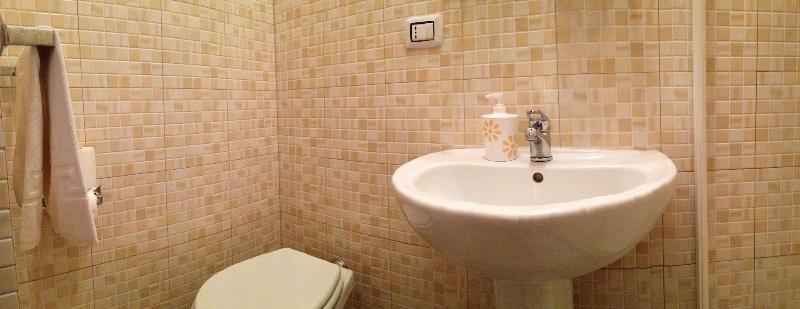 Meltin Rome Guesthouse - Oda