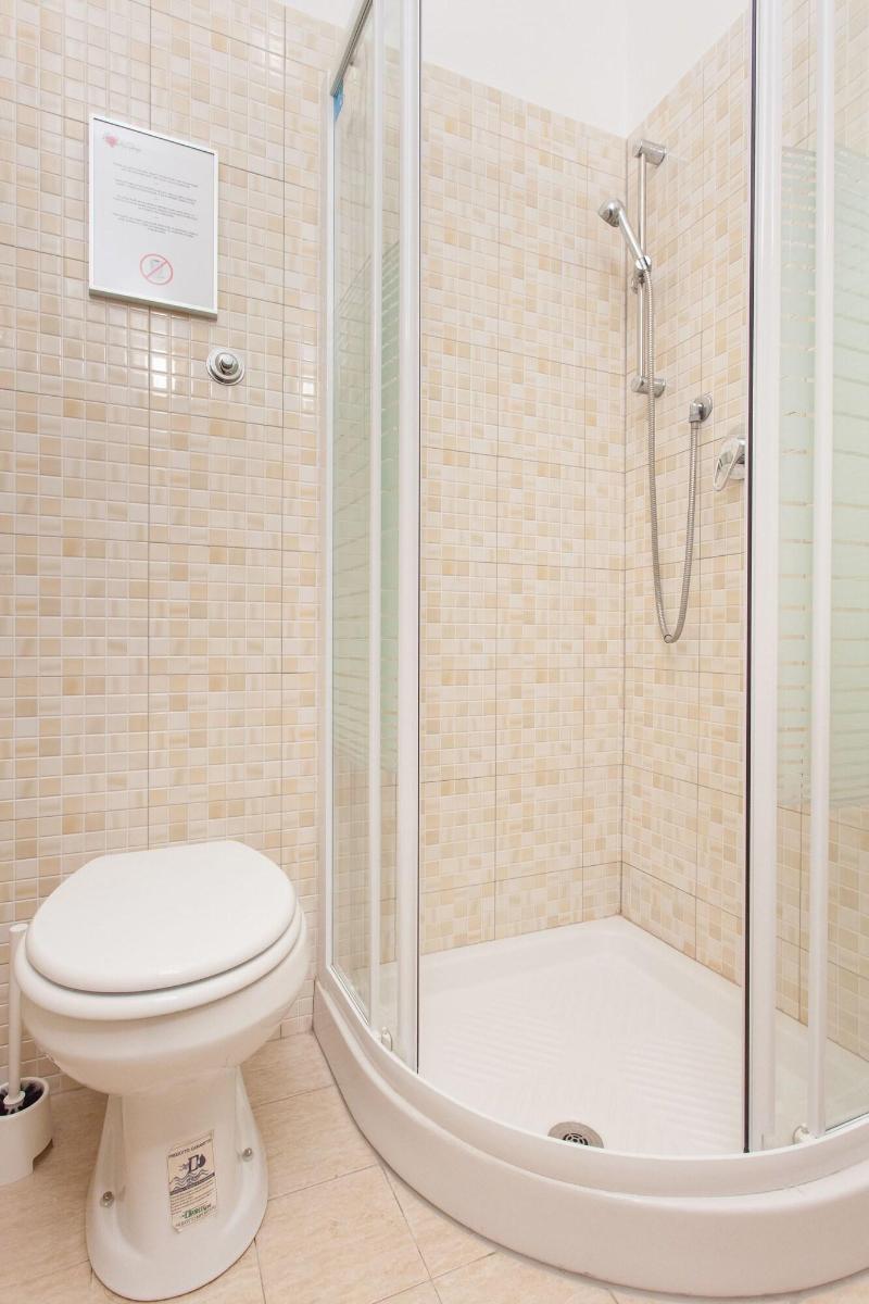 Meltin Rome Guesthouse - Oda