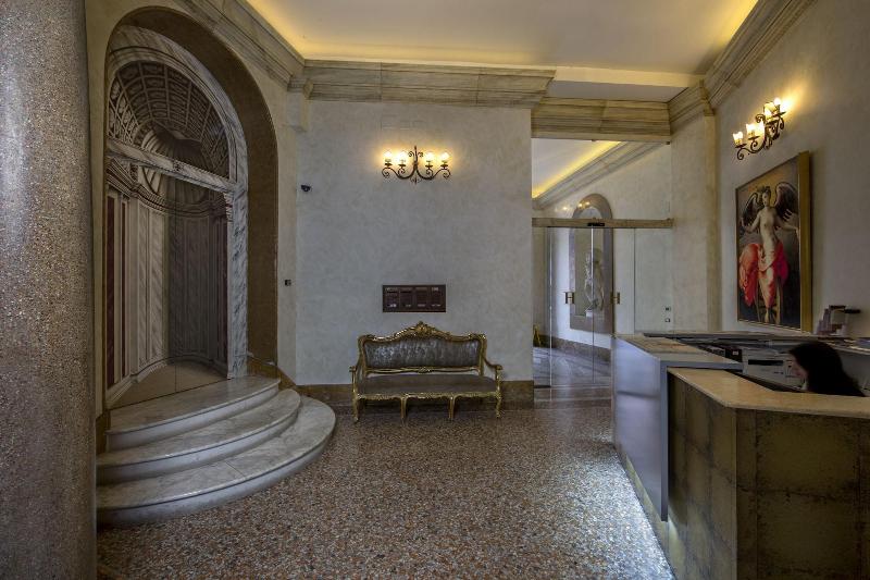 Antica Dimora Delle Cinque Lune - Lobi