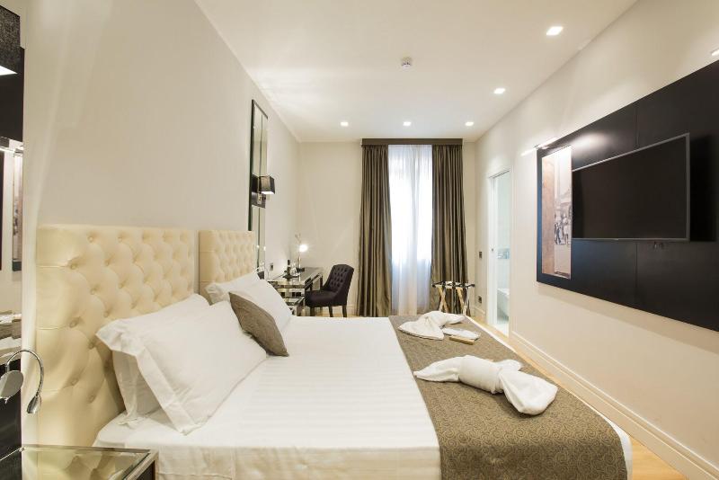 Floris Hotel - Oda