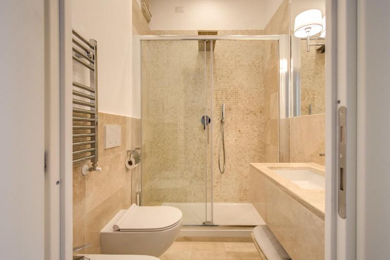 Pantheonview Luxury Suites - Oda