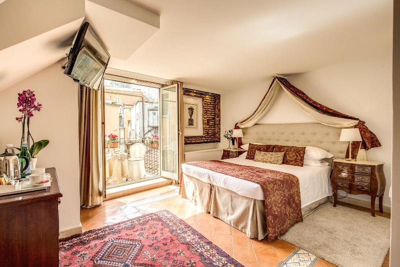 Pantheonview Luxury Suites - Oda