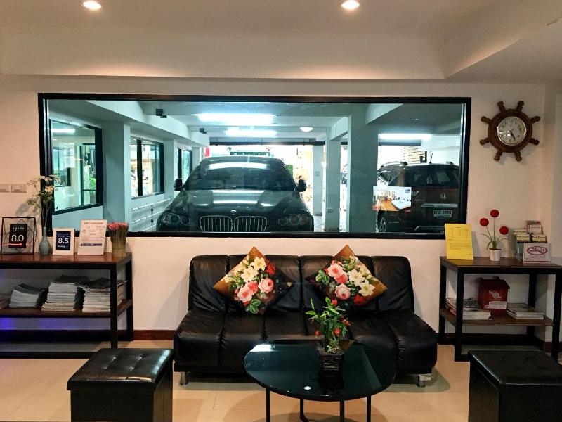 Double Dd House - Lobi