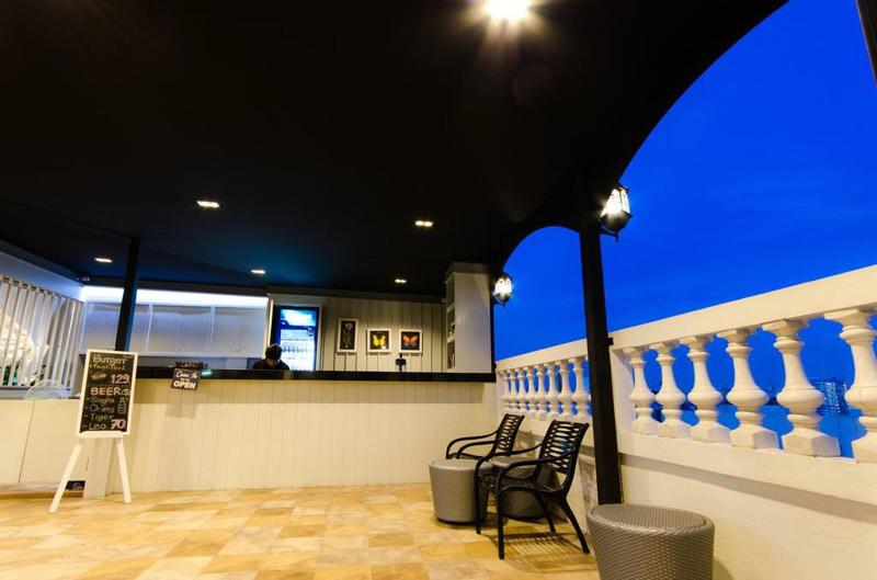 Violet Tower At Khaosan Palace - Bar