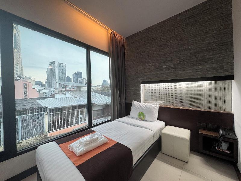 Collection O The Bangkok Airport Link Suite - Oda