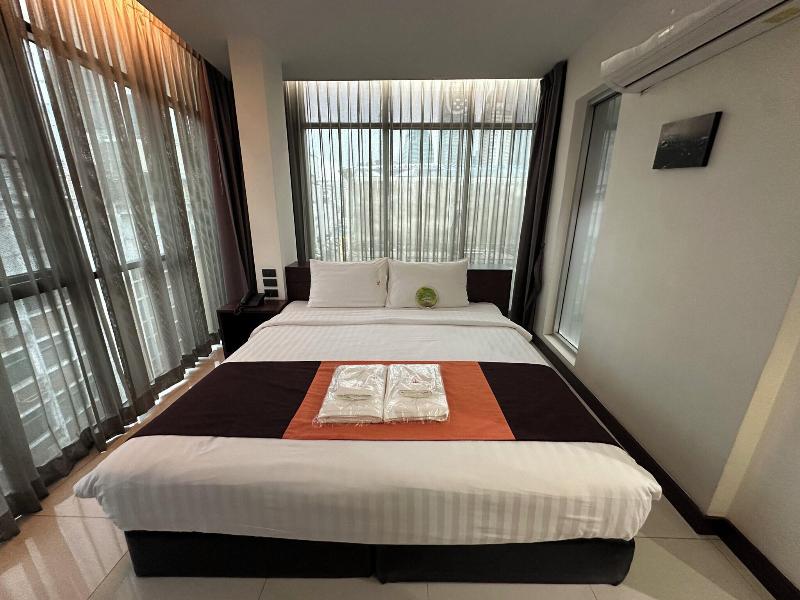 Collection O The Bangkok Airport Link Suite - Oda