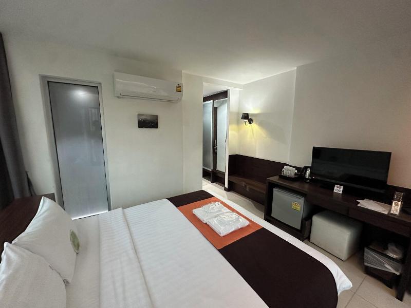 Collection O The Bangkok Airport Link Suite - Oda