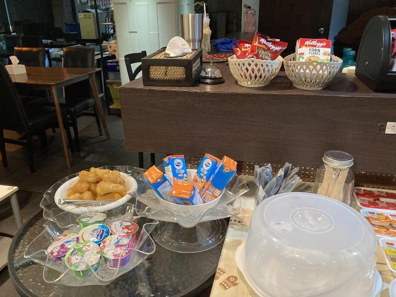 Collection O The Bangkok Airport Link Suite - Restoran
