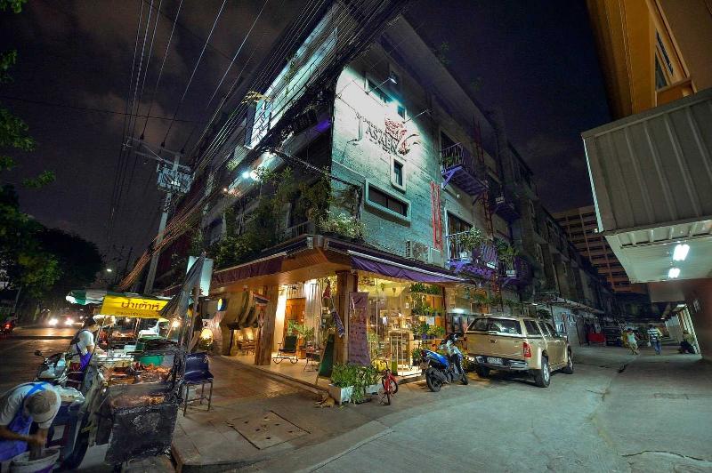 Collection O Jasaen Stylish Boutique Hotel - Genel